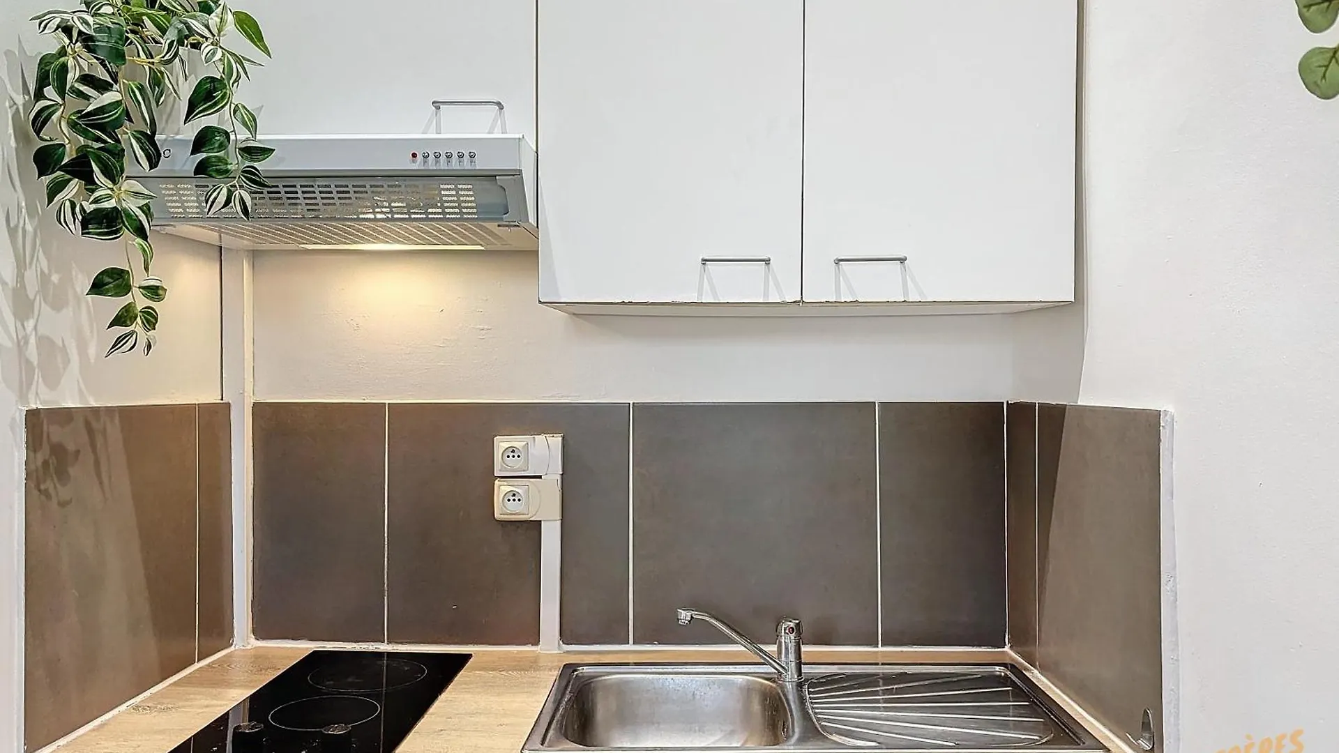 Apartment Le Soleil Marseillais - Confort & Central - Les Freres De La Loc' Marseille